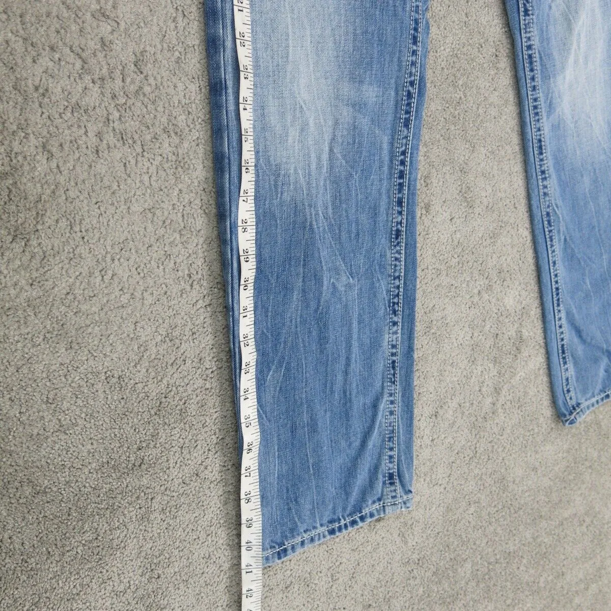 American Eagle Outfitter Mens Jeans Straight Leg Relaxed Fit Cotton Blue W31XL34