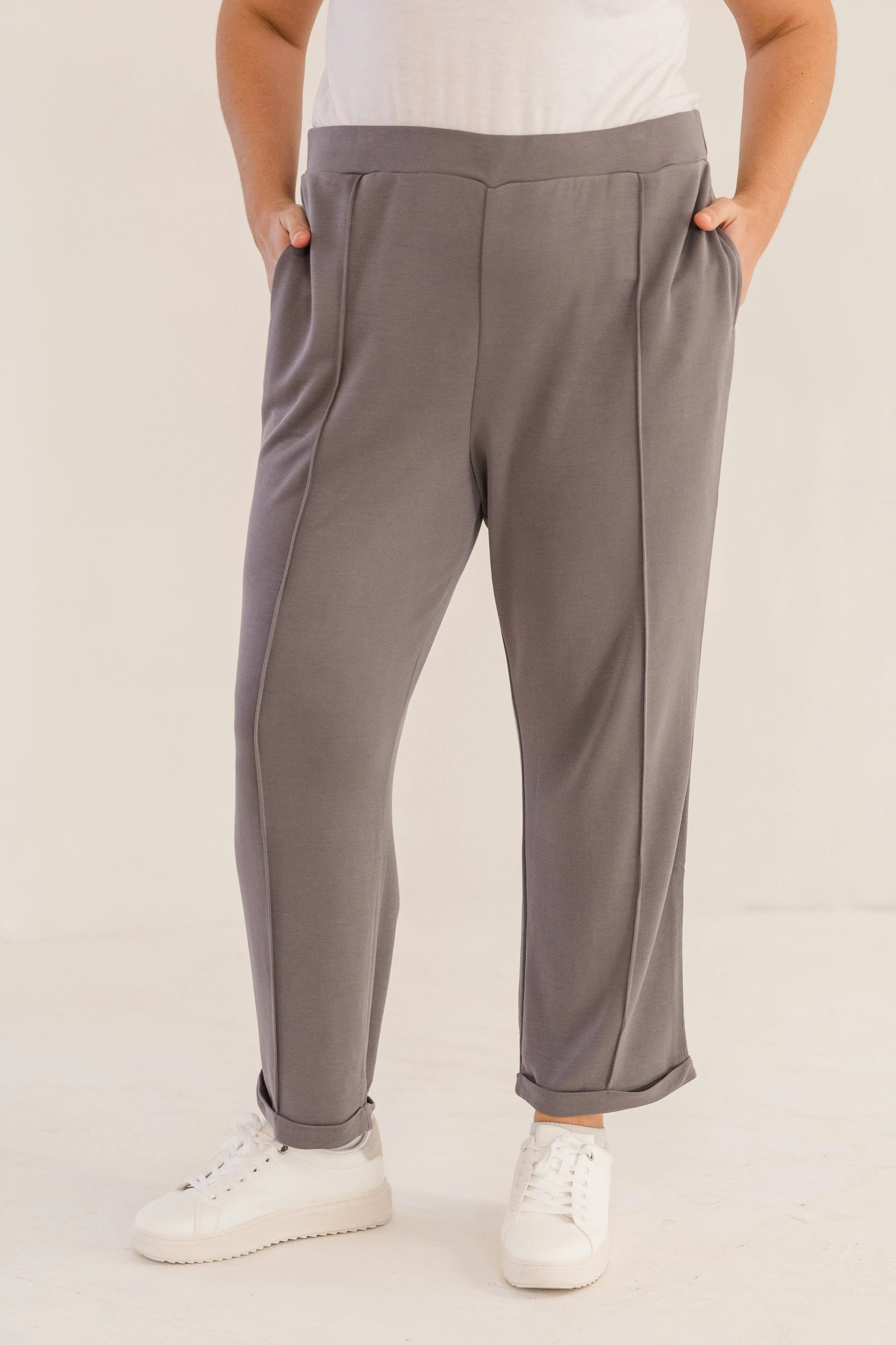 Chloe Pintuck Taper Pant, Castle Rock