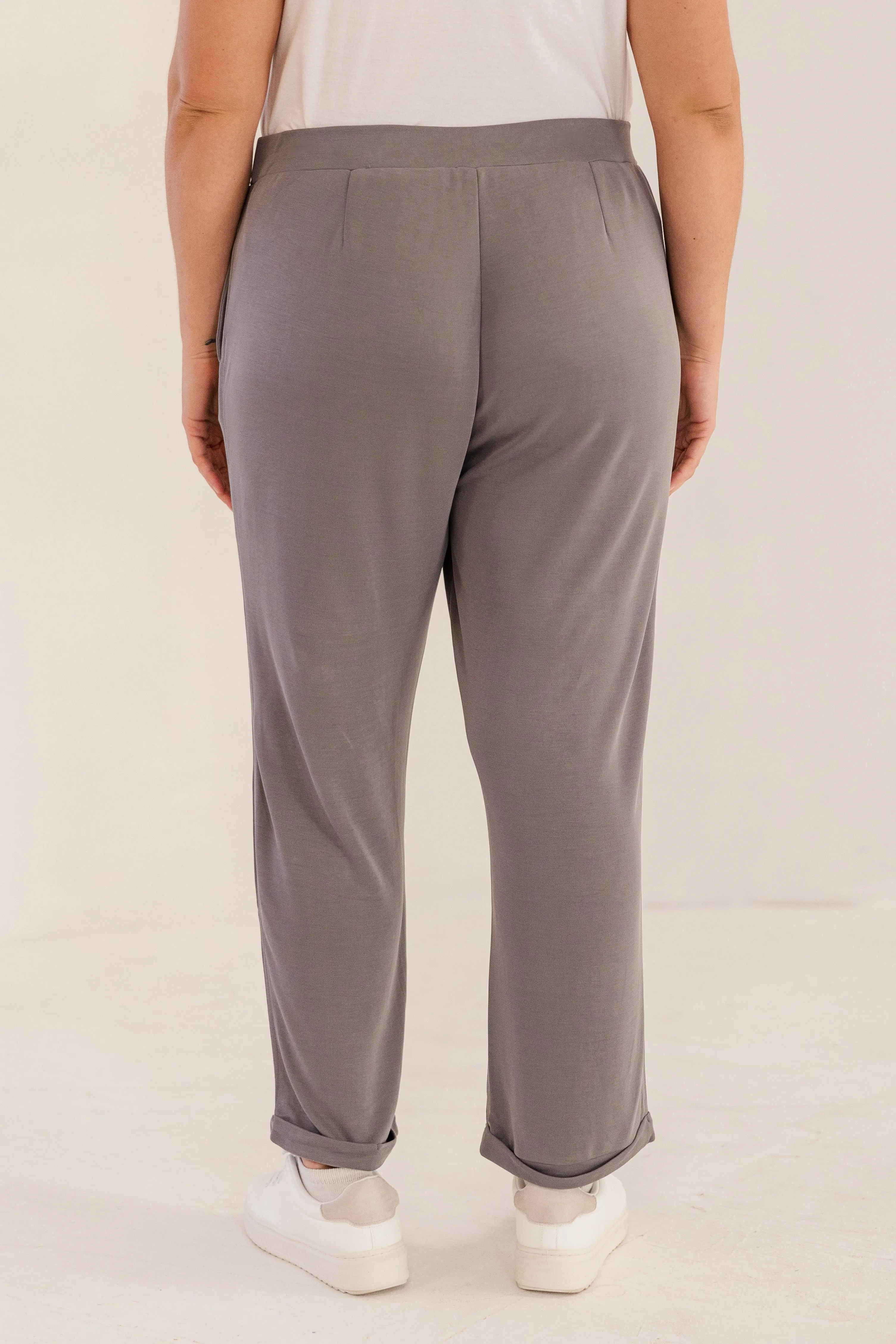 Chloe Pintuck Taper Pant, Castle Rock