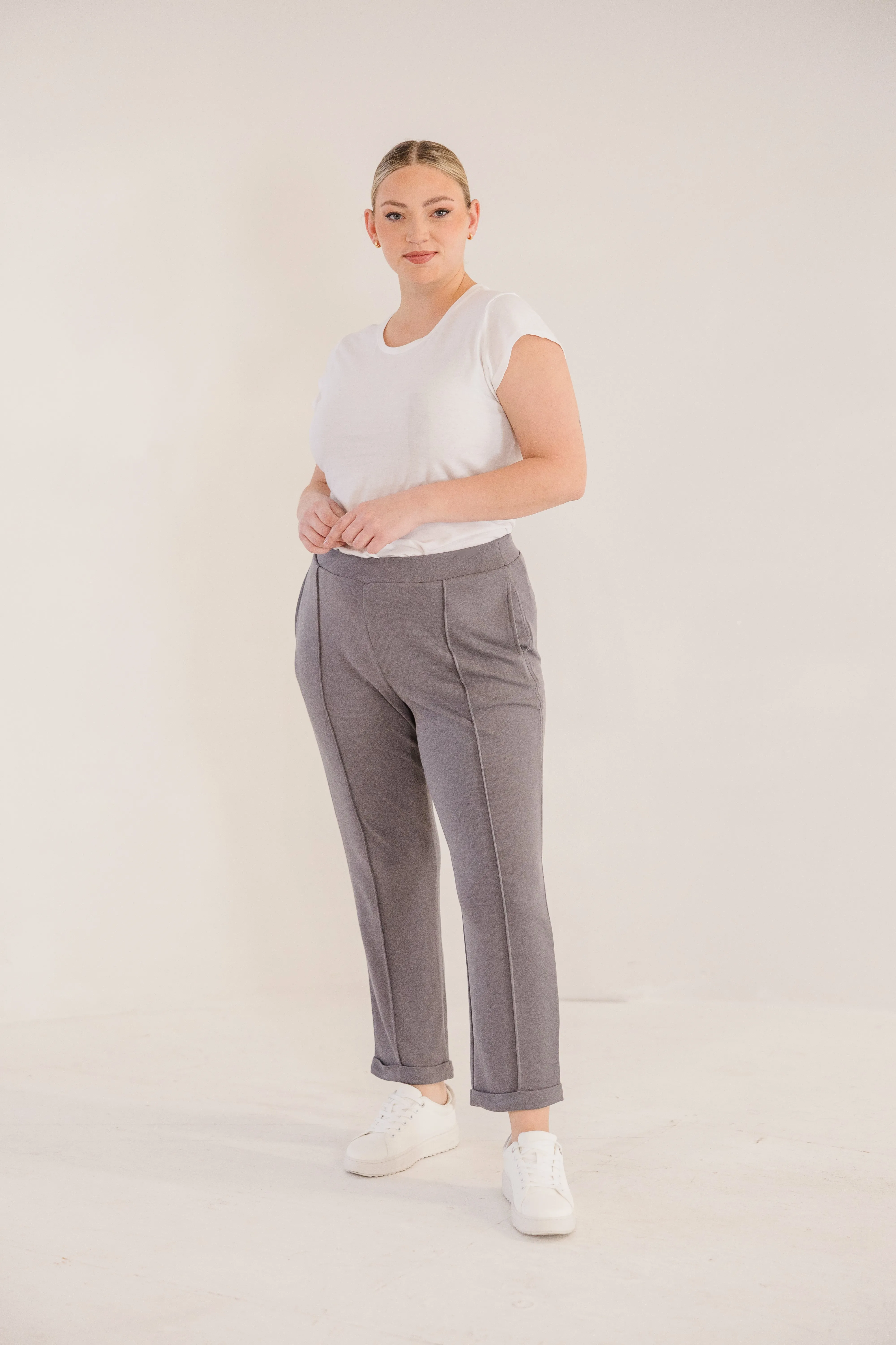 Chloe Pintuck Taper Pant, Castle Rock