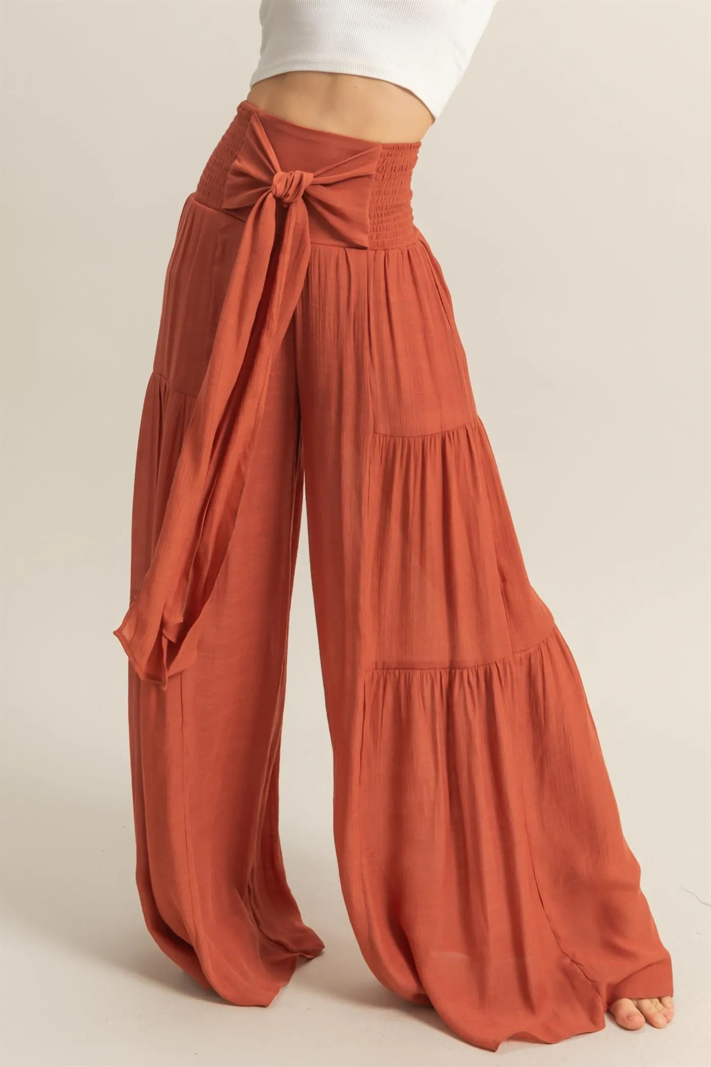 HF25E041-Front Tie Waist Tiered Palazzo Pants