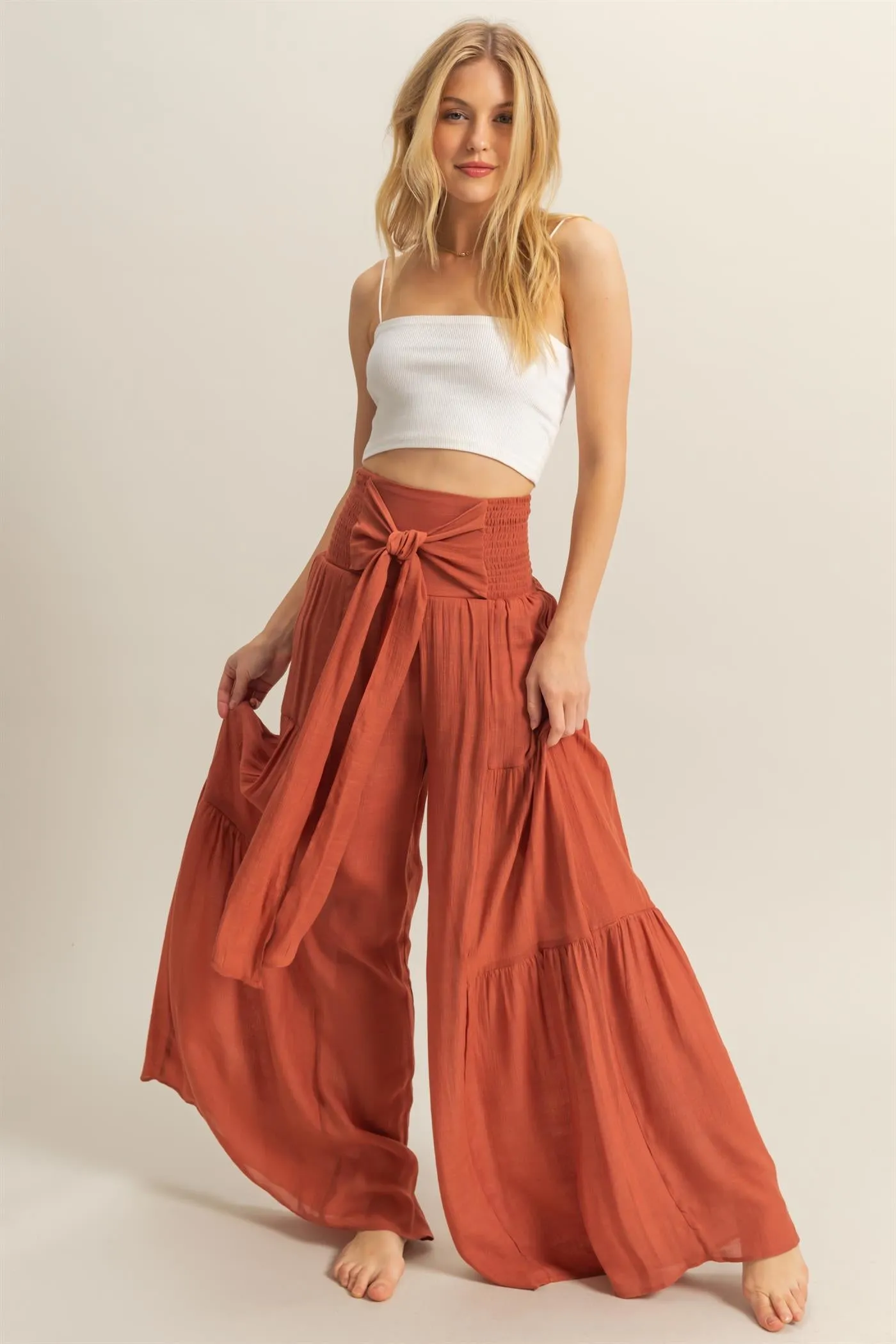 HF25E041-Front Tie Waist Tiered Palazzo Pants