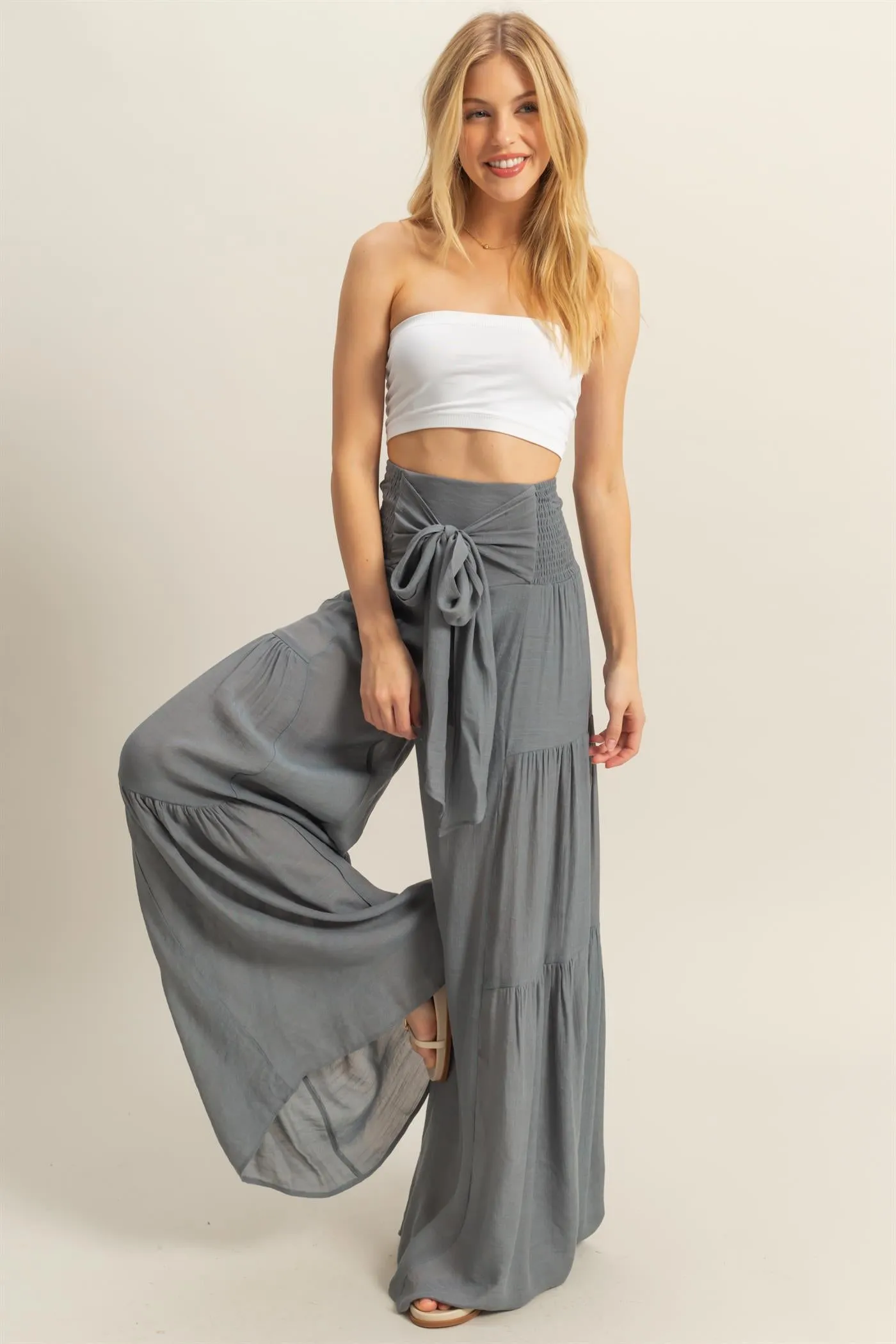 HF25E041-Front Tie Waist Tiered Palazzo Pants