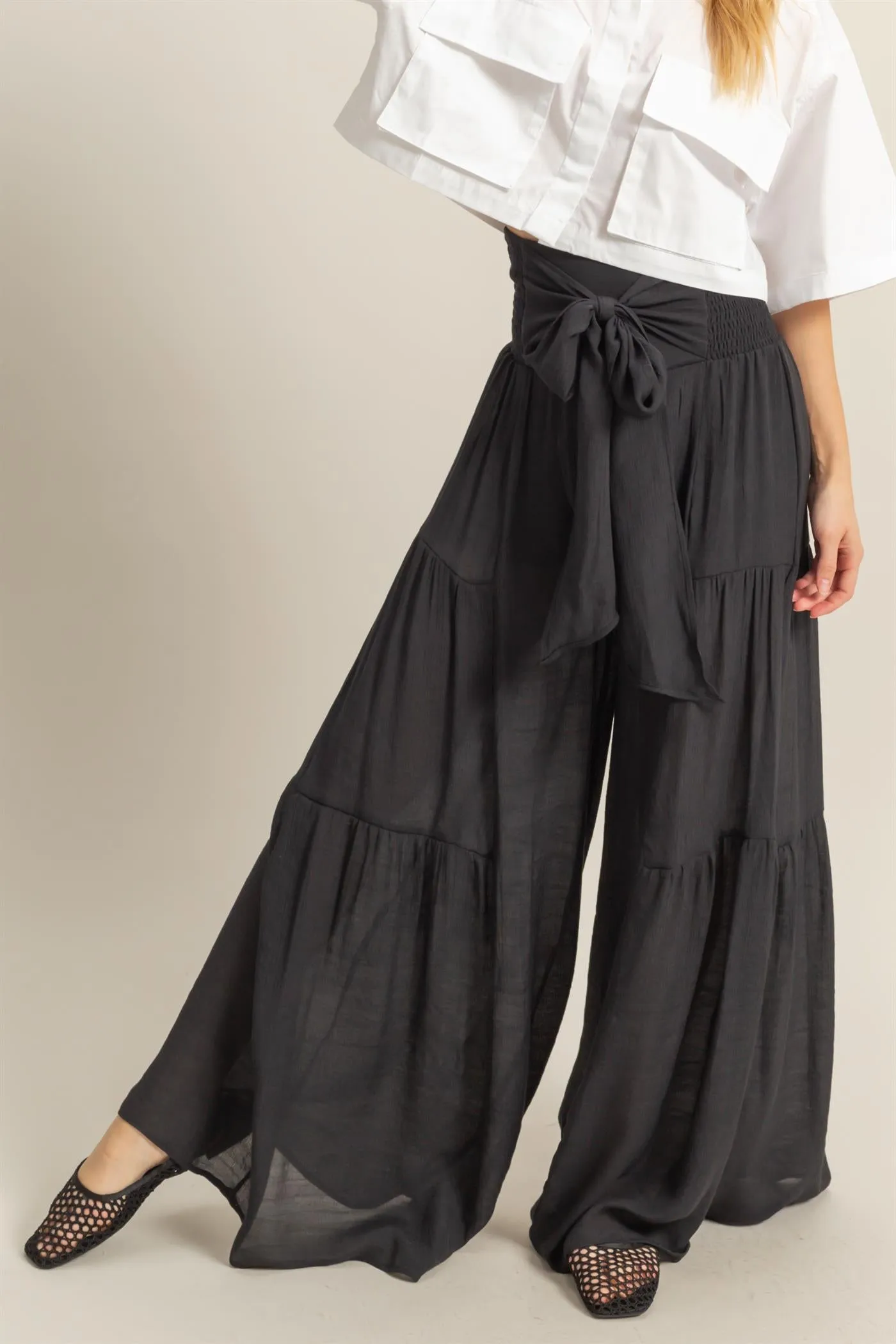 HF25E041-Front Tie Waist Tiered Palazzo Pants