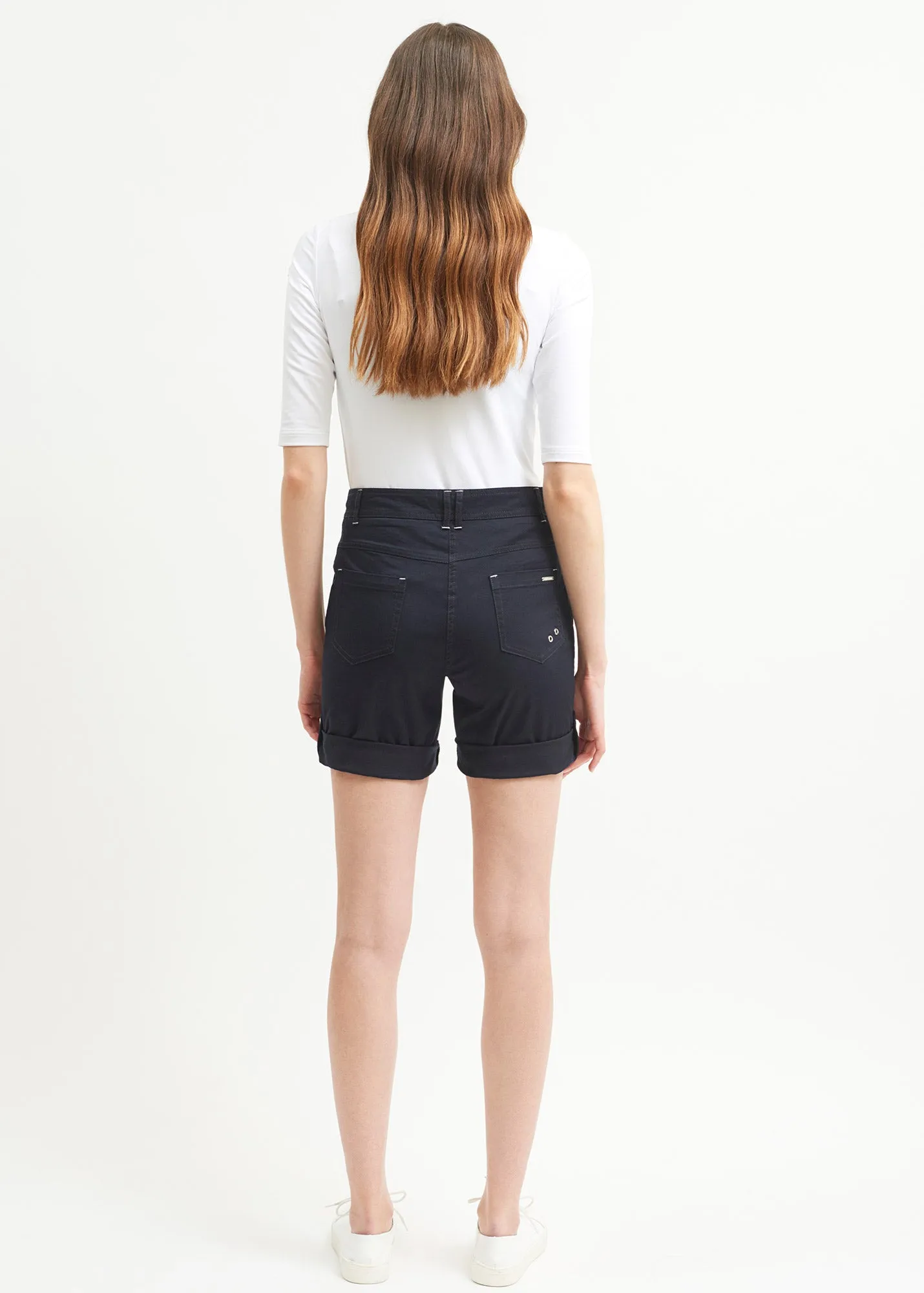 Marie Bermuda shorts - in cotton gabardine (NAVY)