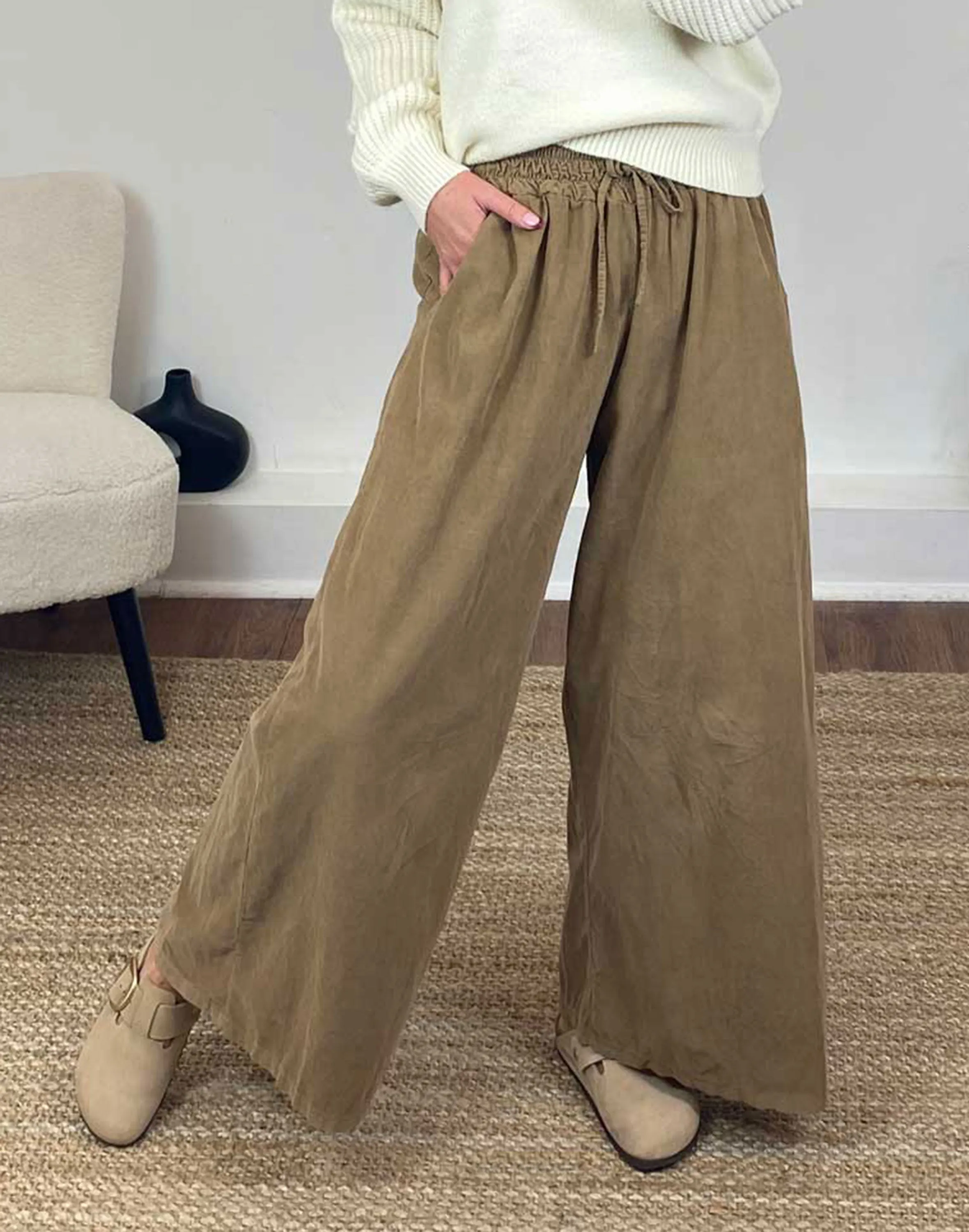 Misty Cord Wide Leg Pants in Camel