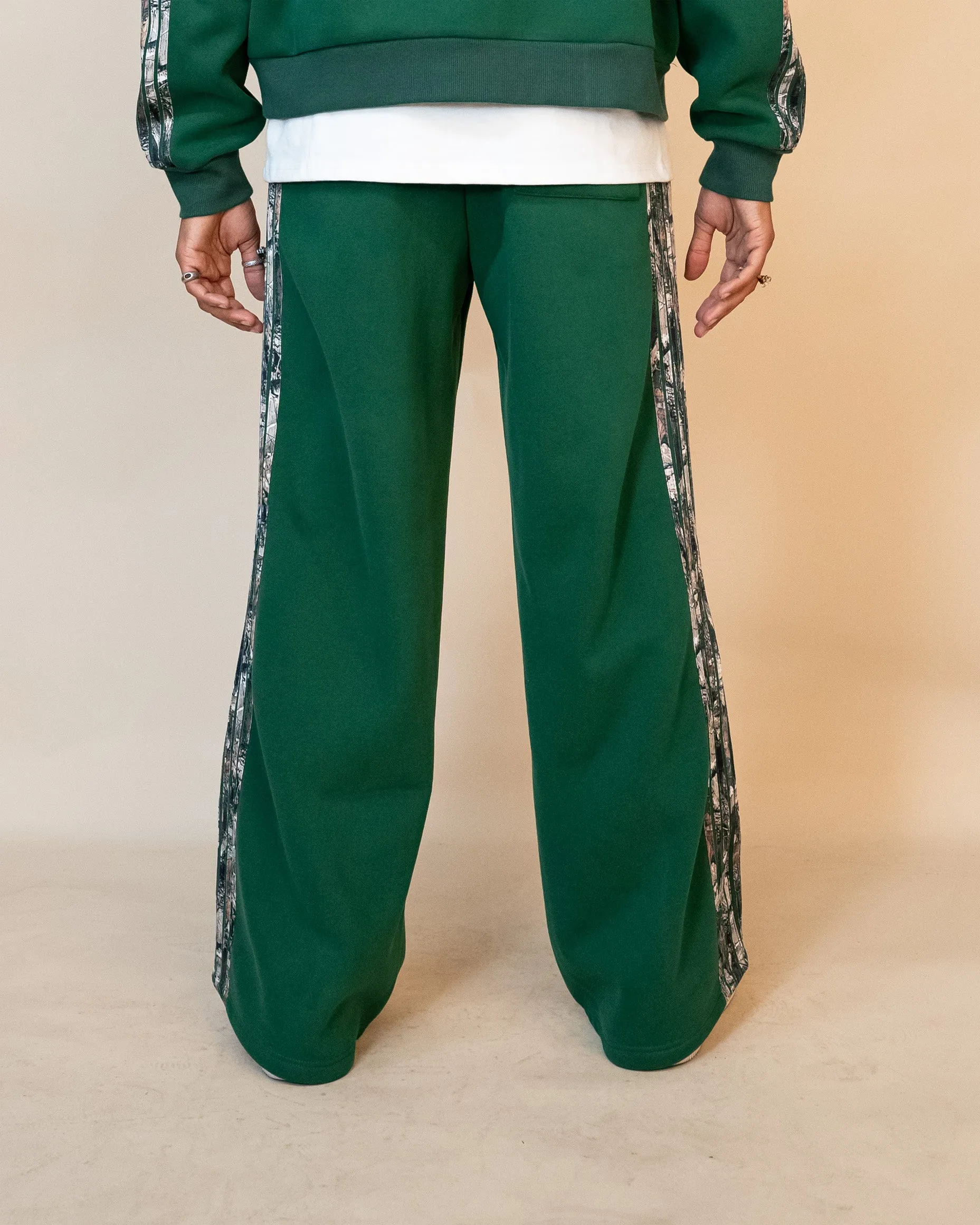 REAL CAMO STRIPED BAGGY PANTS - HUNTER GREEN