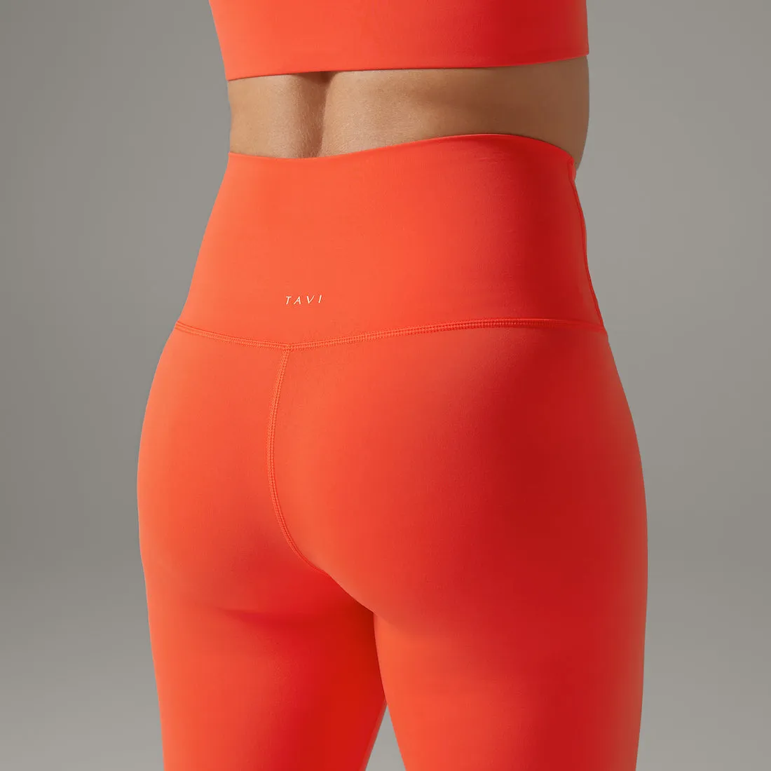 TaviSculpt™ High Waisted 7/8 Leggings