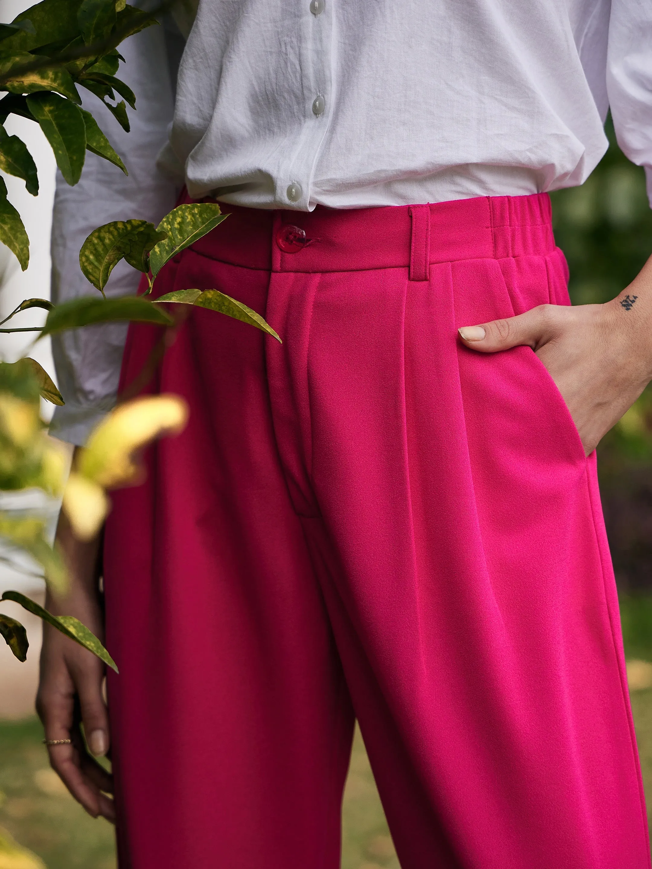 Women Fuchsia Stretch Knit Tapered Pants